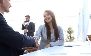 por-que-usar-crm-explorando-beneficios-gestion-relacion-clientes